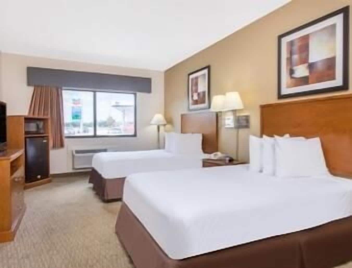 Days Inn By Wyndham Phenix City Near Fort Moore Buitenkant foto